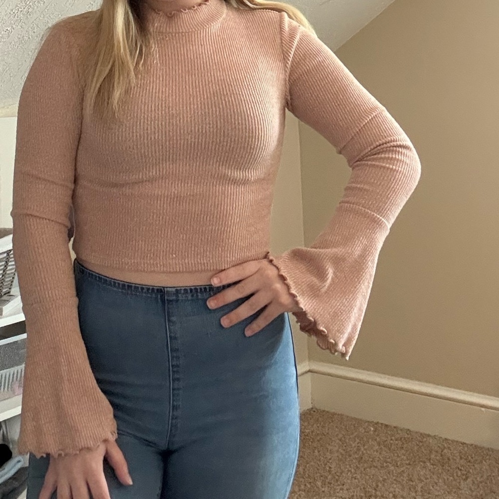 Forever 21 Blush Ribbed Knit Top